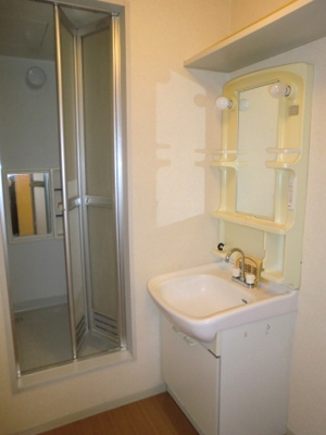 【洗面所】 | ボヌール | ＜ボヌール＞