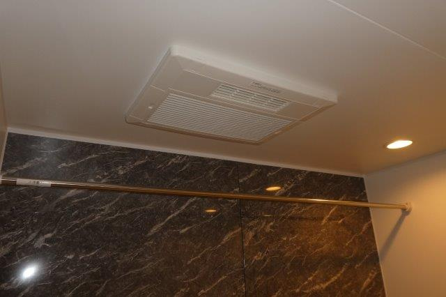 セイバリーＫⅣの浴室|浴室乾燥機