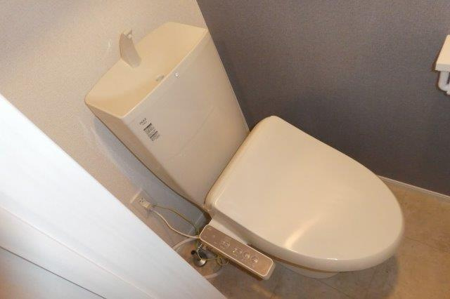 セイバリーＫⅣのトイレ|ウォシュレット