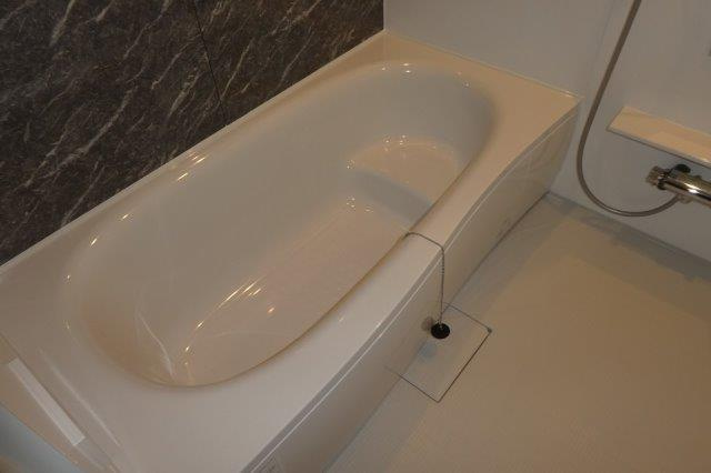 セイバリーＫⅣの浴室