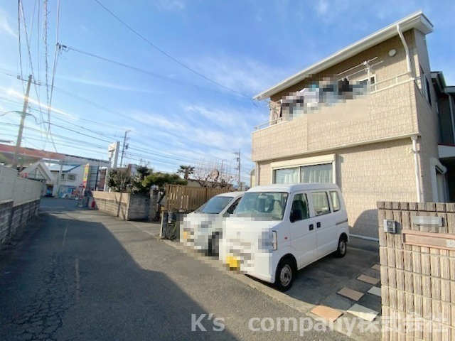 寒川町大曲2丁目　中古戸建の外観|南向き・カースペース2台