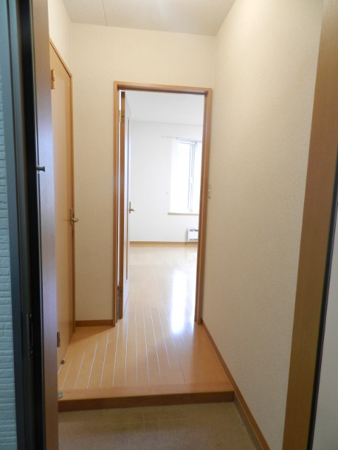 ディアコート６の玄関