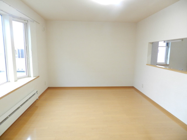 ディアコート６の居間・リビング