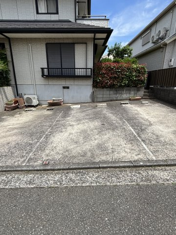 ☆敷地内平置き駐車場☆※空き要確認