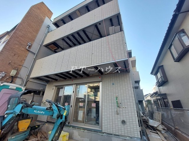 アルメール大久保のエントランス
