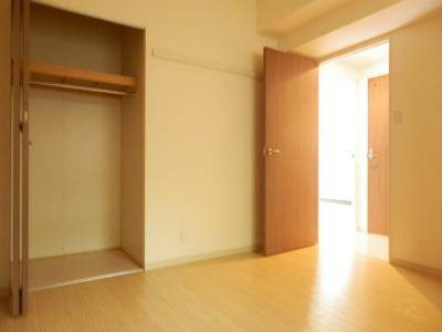 ベリエ茶五の洋室|洋室