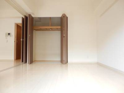 ベリエ茶五の内装