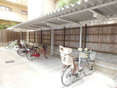 ベリエ茶五のその他|駐輪場