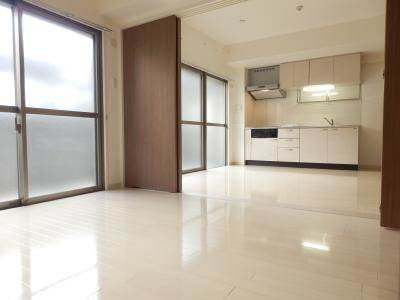 ベリエ茶五の居間・リビング