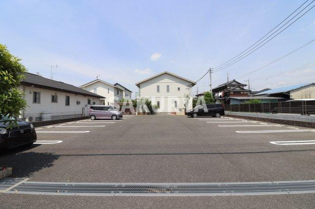 サンフォーレの駐車場
