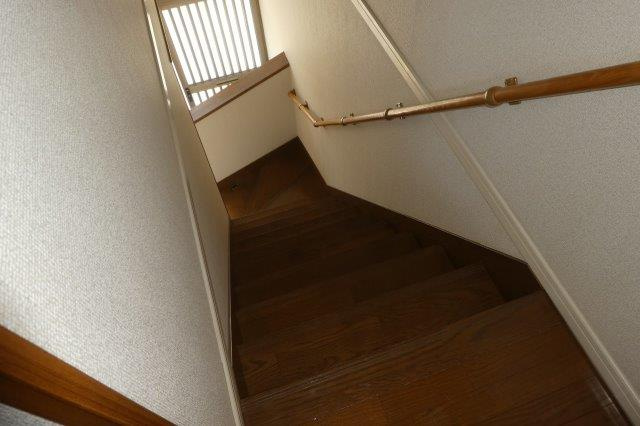 フリージア倉敷のその他|階段