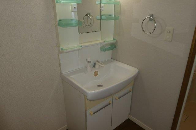 フリージア倉敷の独立洗面台|シャンプードレッサー