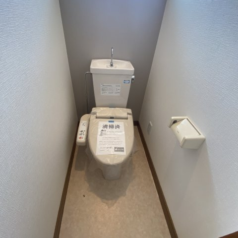 三和アパートのトイレ