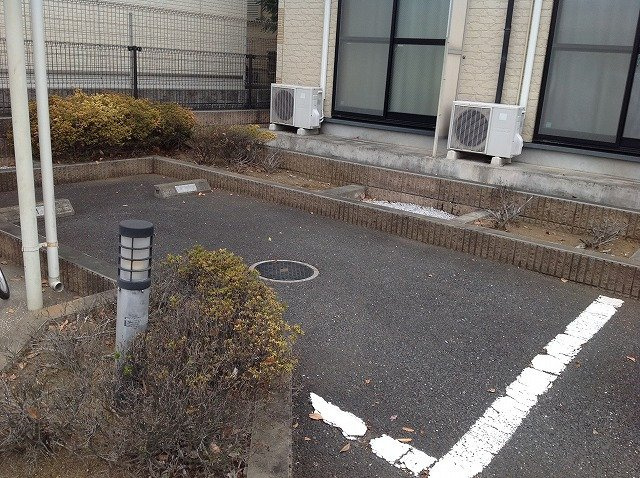 【駐車場】 | メゾン　M