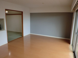 【居間・リビング】