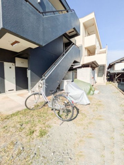 【その他共用部分】 | パール石岡A | 駐輪場