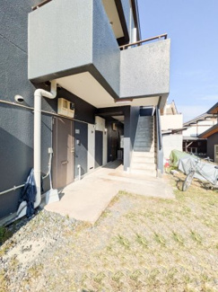 【エントランス】 | パール石岡A