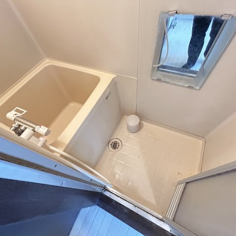 エクセル東和の浴室