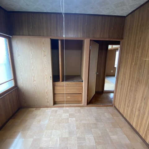 登別市栄町1丁目13-2戸建の内装