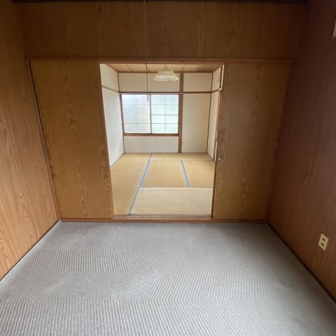 登別市栄町1丁目13-2戸建の内装