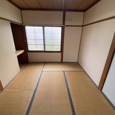 登別市栄町1丁目13-2戸建の和室