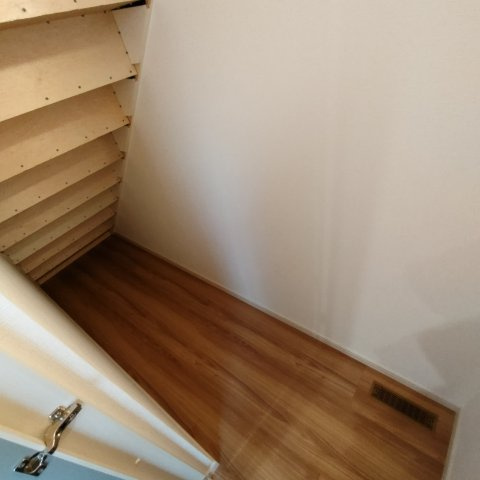 登別市鷲別町２丁目４１－５戸建Ⅱの収納