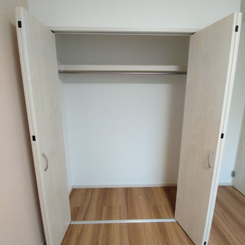 登別市鷲別町２丁目４１－５戸建Ⅱの収納