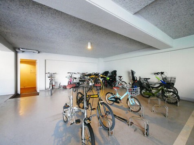 【駐車場】 | 御棚町Hills | ★駐輪場