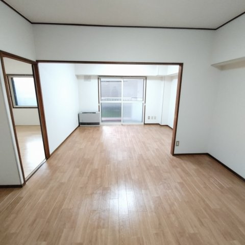 ベルコートの居間・リビング