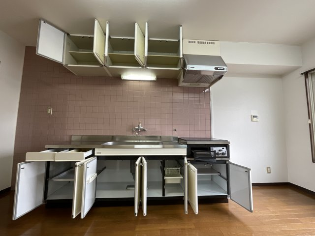 【キッチン】 | サンマルコ壱番館 | キッチン収納も豊富です