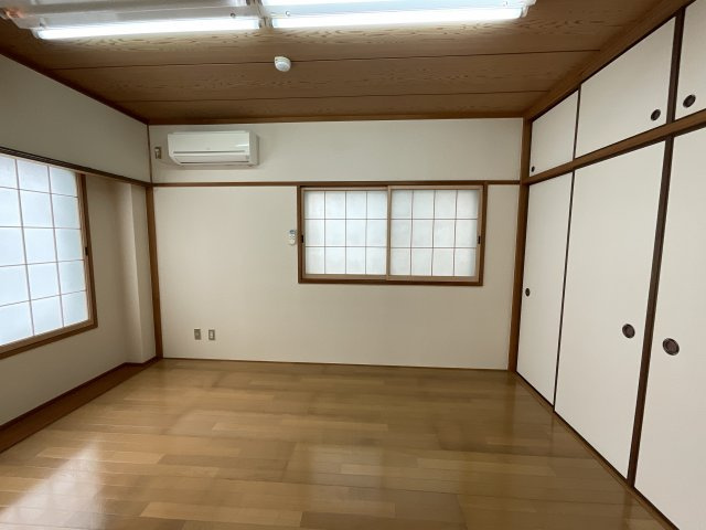 【洋室】 | サンマルコ壱番館 | 6帖の洋室です