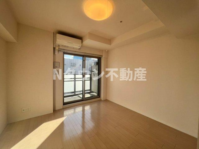 【居間・リビング】 | エステムプラザ名古屋駅前プライムタワー | ゆったりとした居間です