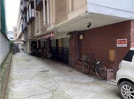 フォーリブスインの画像