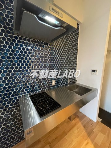 WISTERIA GARDENのキッチン