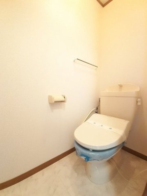 【トイレ】 | ア・ラ・モードＡ | ゆったりとした空間のトイレです