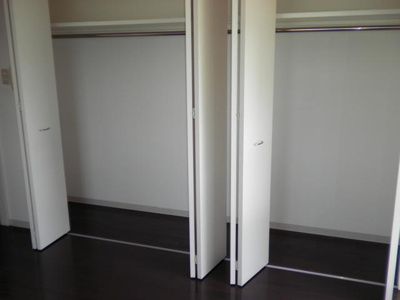 【収納】 | コスモス御笠川(コスモスミカサガワ) | 別号室の写真になります。現況優先。