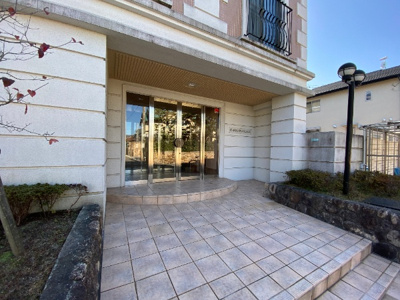 【エントランス】 | ロイヤル仁川ヒルズ