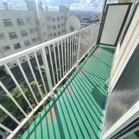 高砂ハイツＤのバルコニー