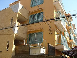 ファーストウッド新小岩の外観