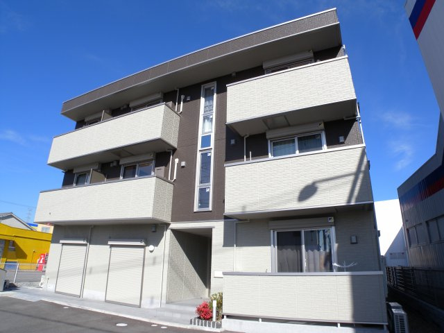 サニーハイツ大村の外観