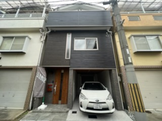 大東市北条4丁目中古戸建ての外観|■オシャレな外観です