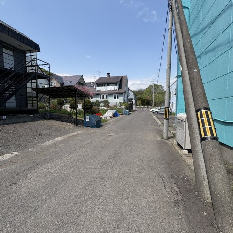 ハイツラポートＤの駐車場