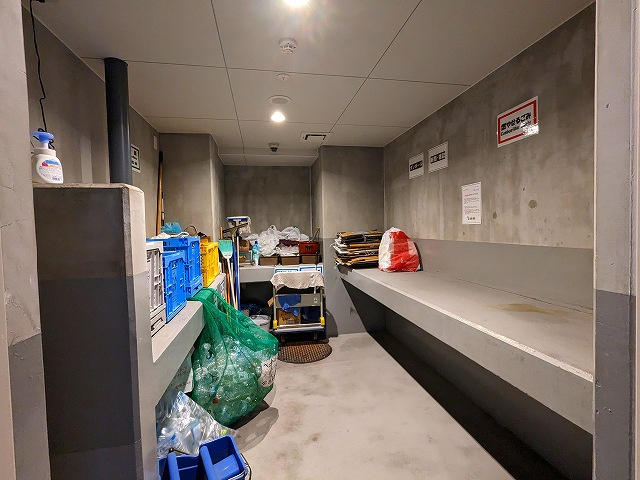 ザ・パークハビオ浅草駒形のその他共用部分|24時間利用可能なごみ置場です