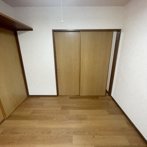 学）ハイツ新生の内装