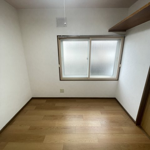 学）ハイツ新生の内装