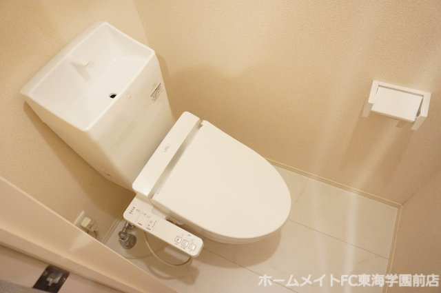 熊本市東区長嶺南３丁目のアパートのトイレ