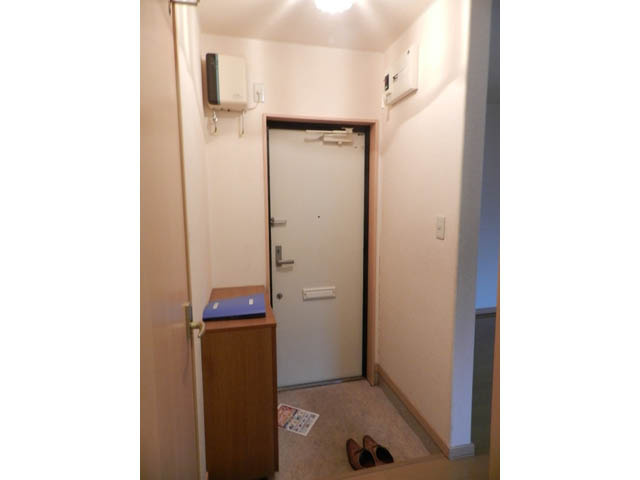 コーポ　ポレールの玄関