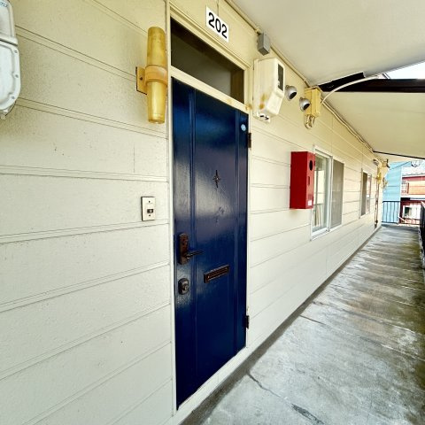 学）サンハイツのエントランス