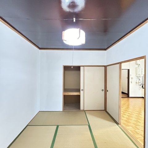 学）サンハイツの内装