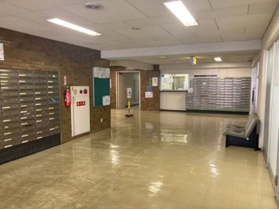 【エントランス】 | チサンマンション広島 | 広く管理の行き届いたエントランスです